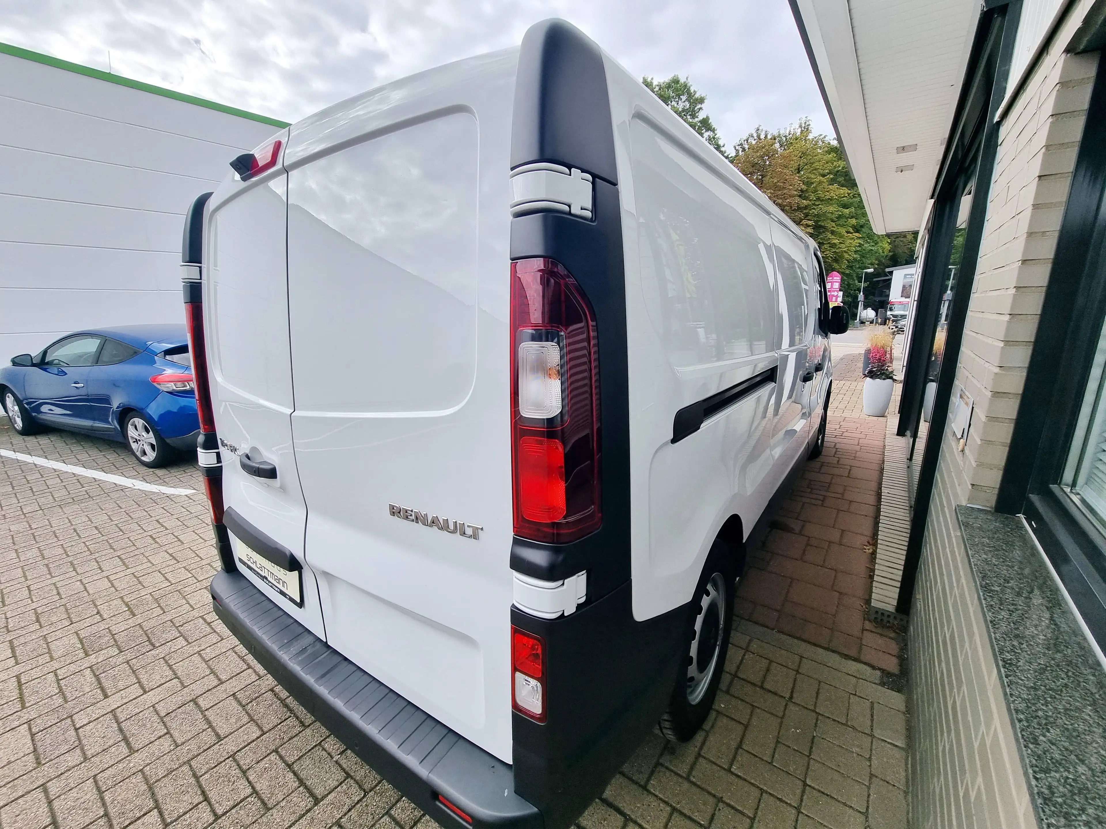 Renault Trafic L2H1 3,0t Komfort dCi 150 EDC *Automatik *Navi *PDC *Rückfahrkamera *Garantie — photo 7