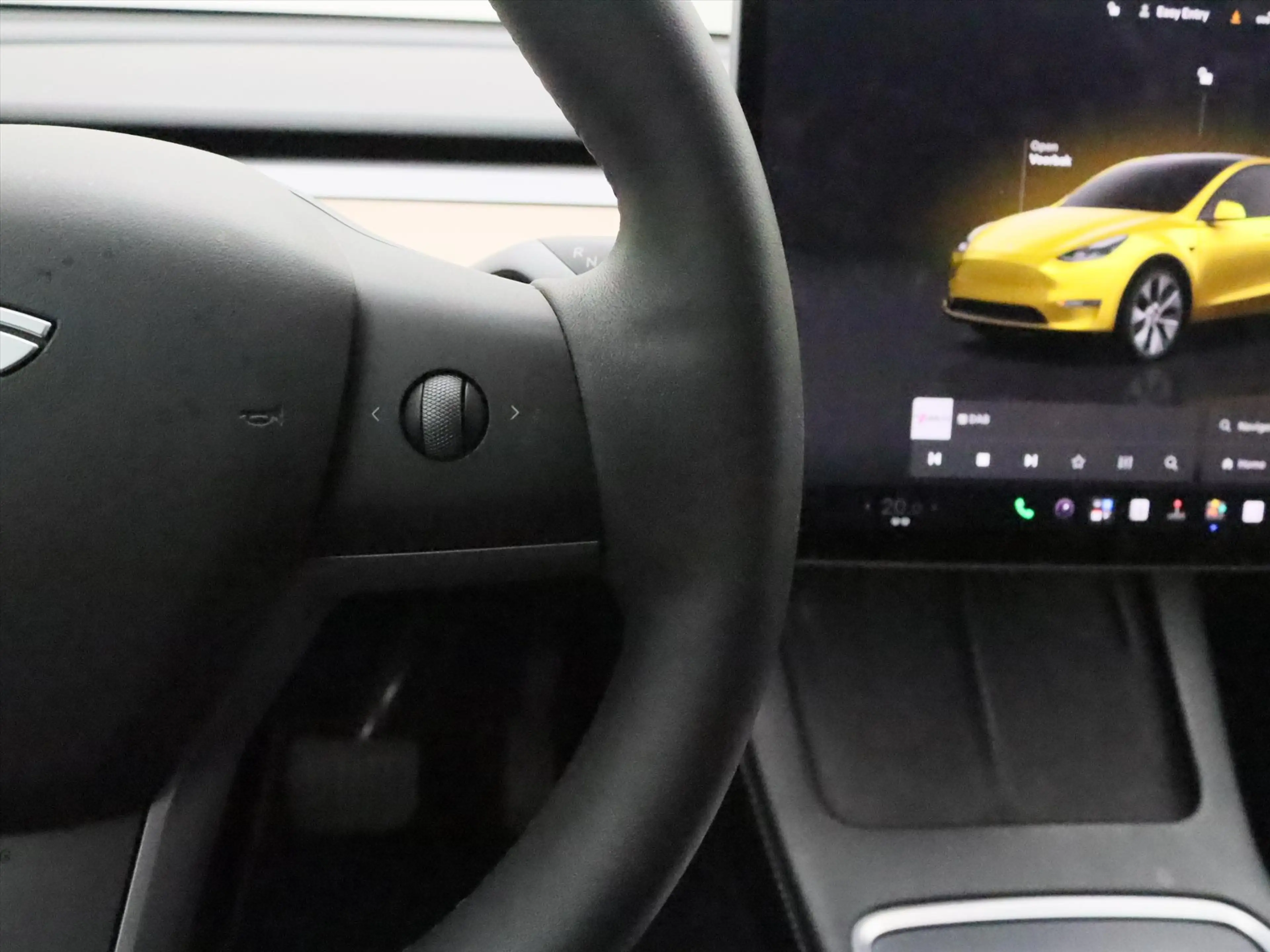 Tesla Model Y Standard RWD Plus [ AMD RYZEN+AUTOPILOT+19 INCH+PR — photo 21