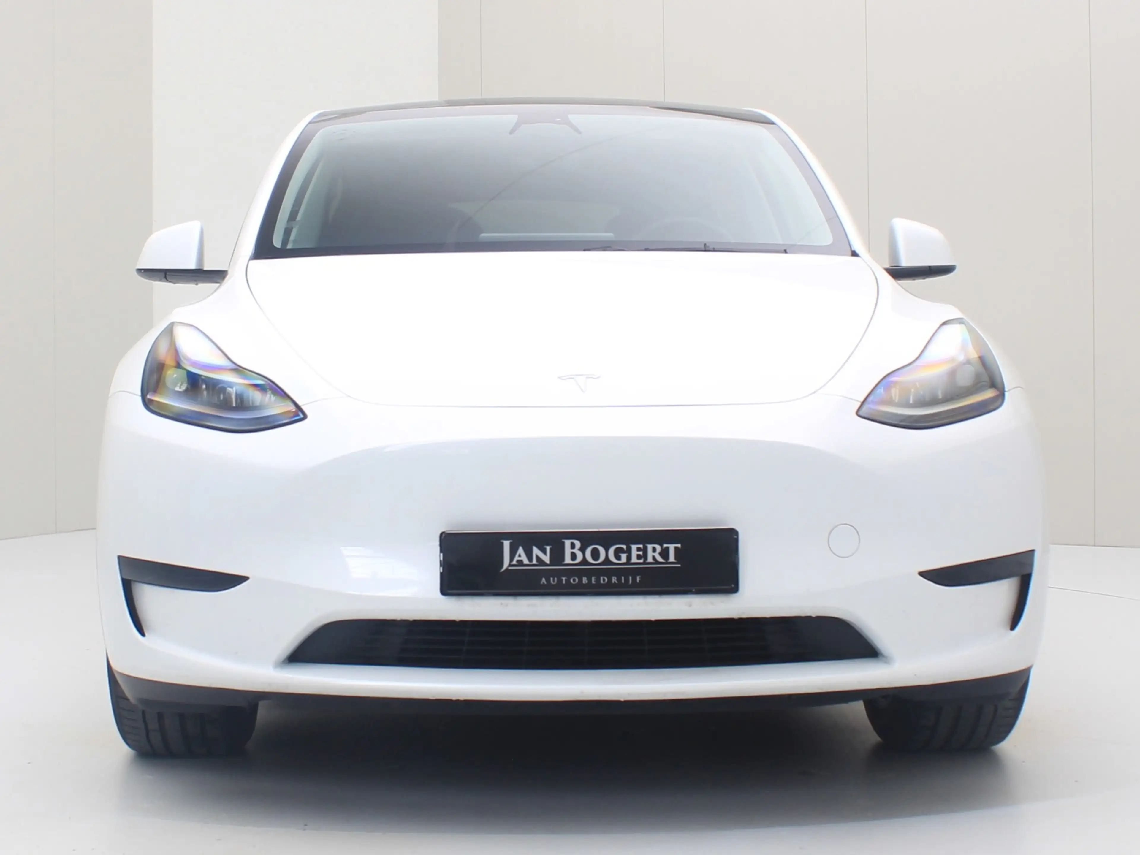 Tesla Model Y Standard RWD Plus [ AMD RYZEN+AUTOPILOT+19 INCH+PR — photo 5