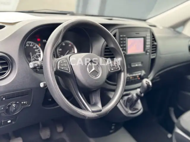 Mercedes-Benz Vito view 14