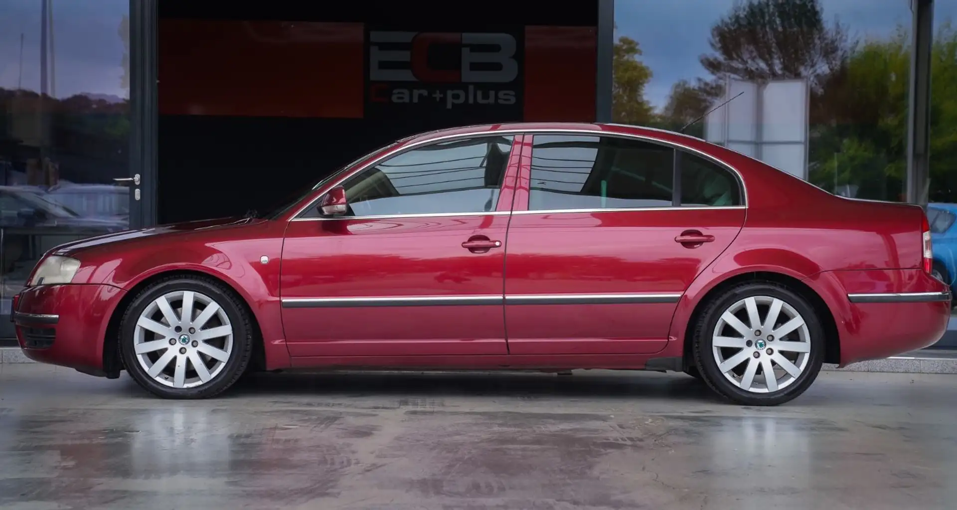 Skoda Superb Elegance *SHZ/Klimaaut./Navi/TÜV neu! Rot - 2