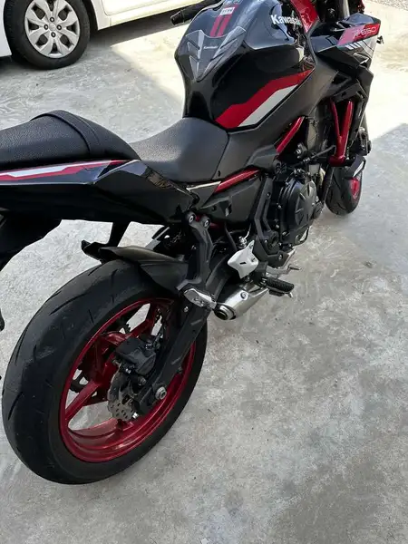 Kawasaki Z 650 - foto 3