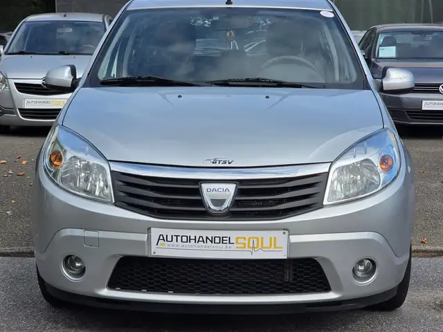 Dacia Sandero view 6
