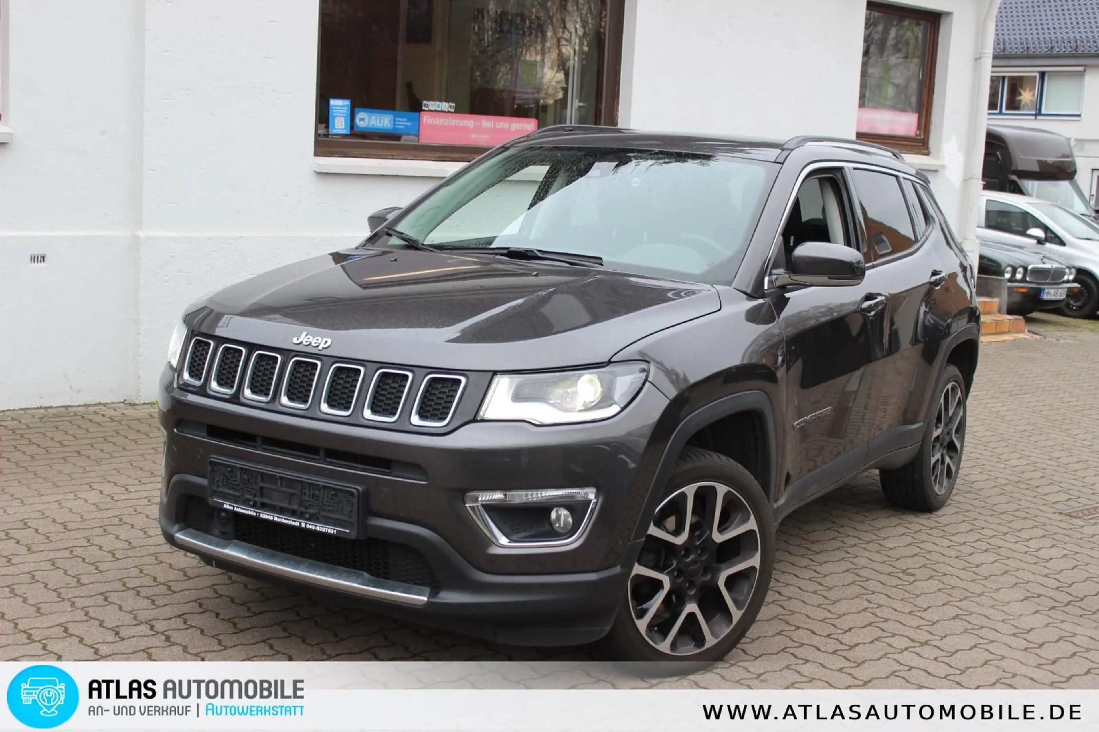 Jeep Compass Limited 4WD Aut Leder=NAVI=XENON=PANORAM — photo 14