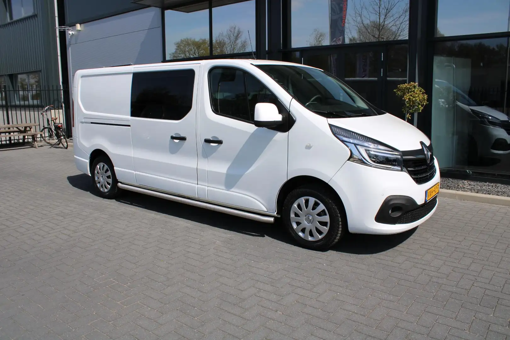 Renault Trafic 2.0 dCi 120 T29 L2H1 Work Edition Cruise Airco €38 - 2