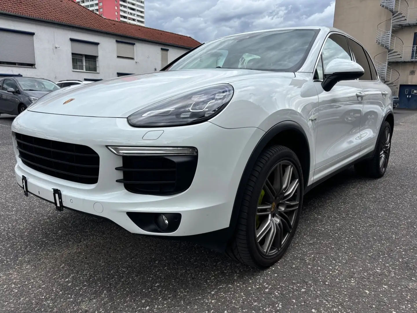 Porsche Cayenne S E-Hybrid 21" TOP ZUSTAND Weiß - 1