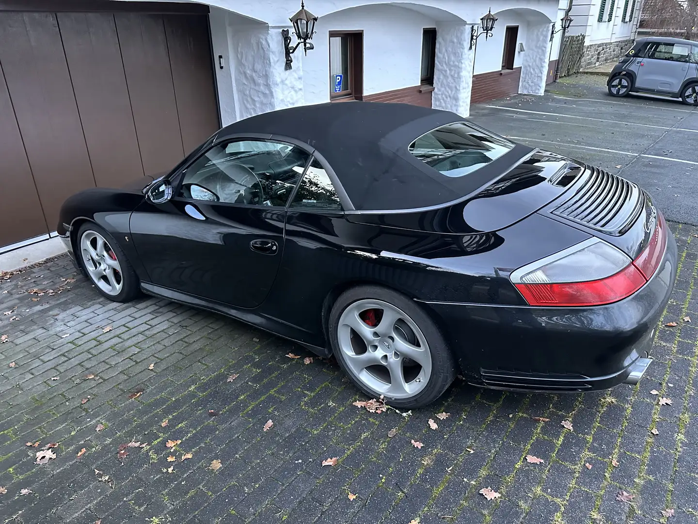 Porsche 996 911 Carrera 4S Cabrio Black - 2