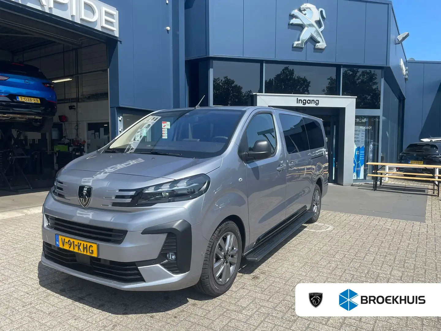 Peugeot Expert 2.0 BlueHDi 180 S&S L3 DC AUT. | Glasslook | Sides Gris - 1