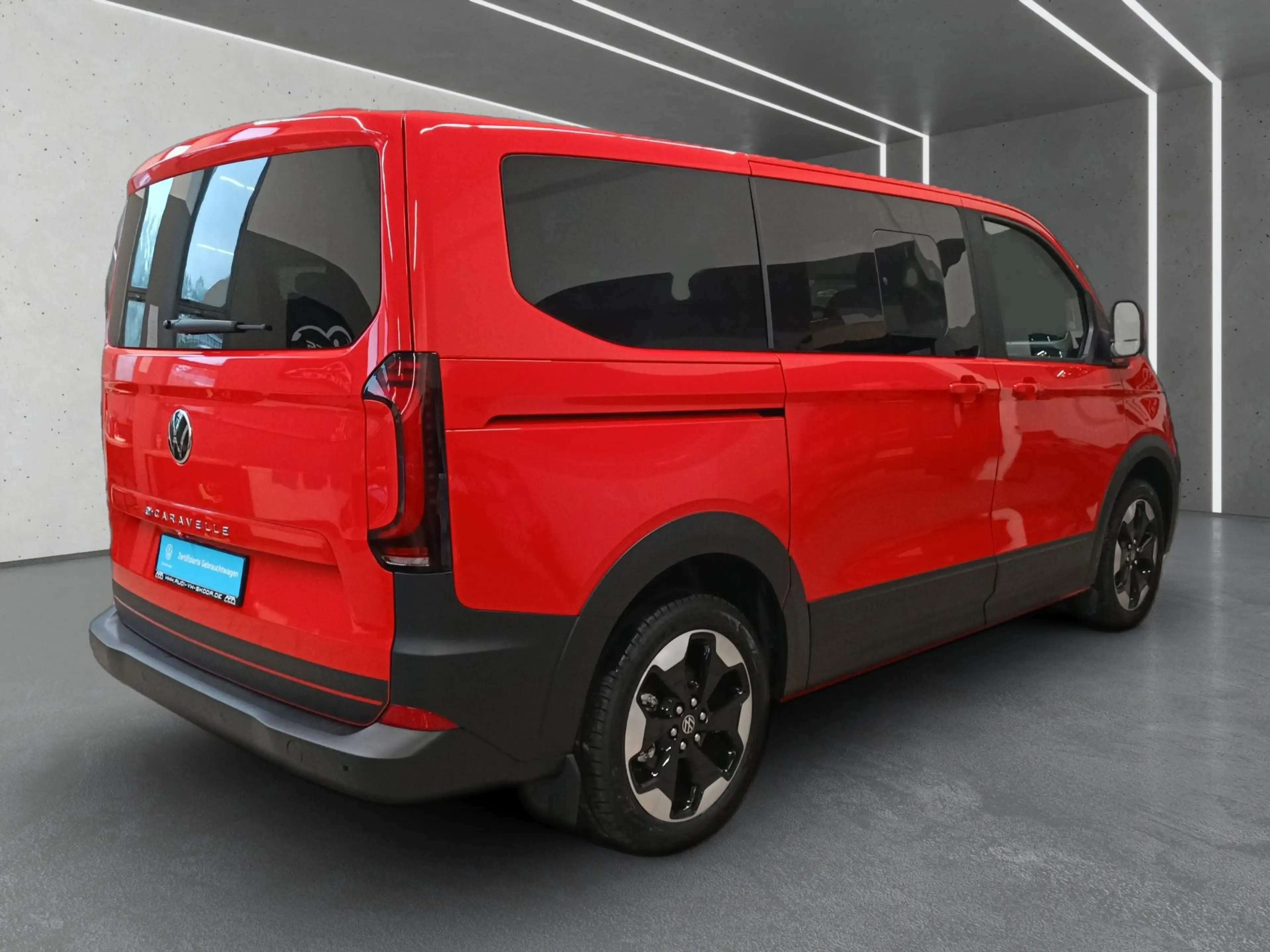 Volkswagen T7 Caravelle T7 e-Caravelle PanAmericana LED*AHK*Navi*RFK — photo 3