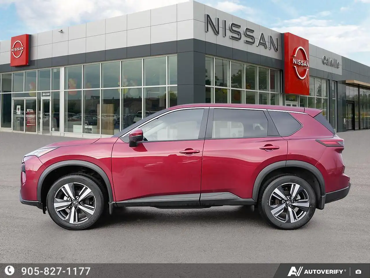 Nissan Rogue снимка Nissan Rogue