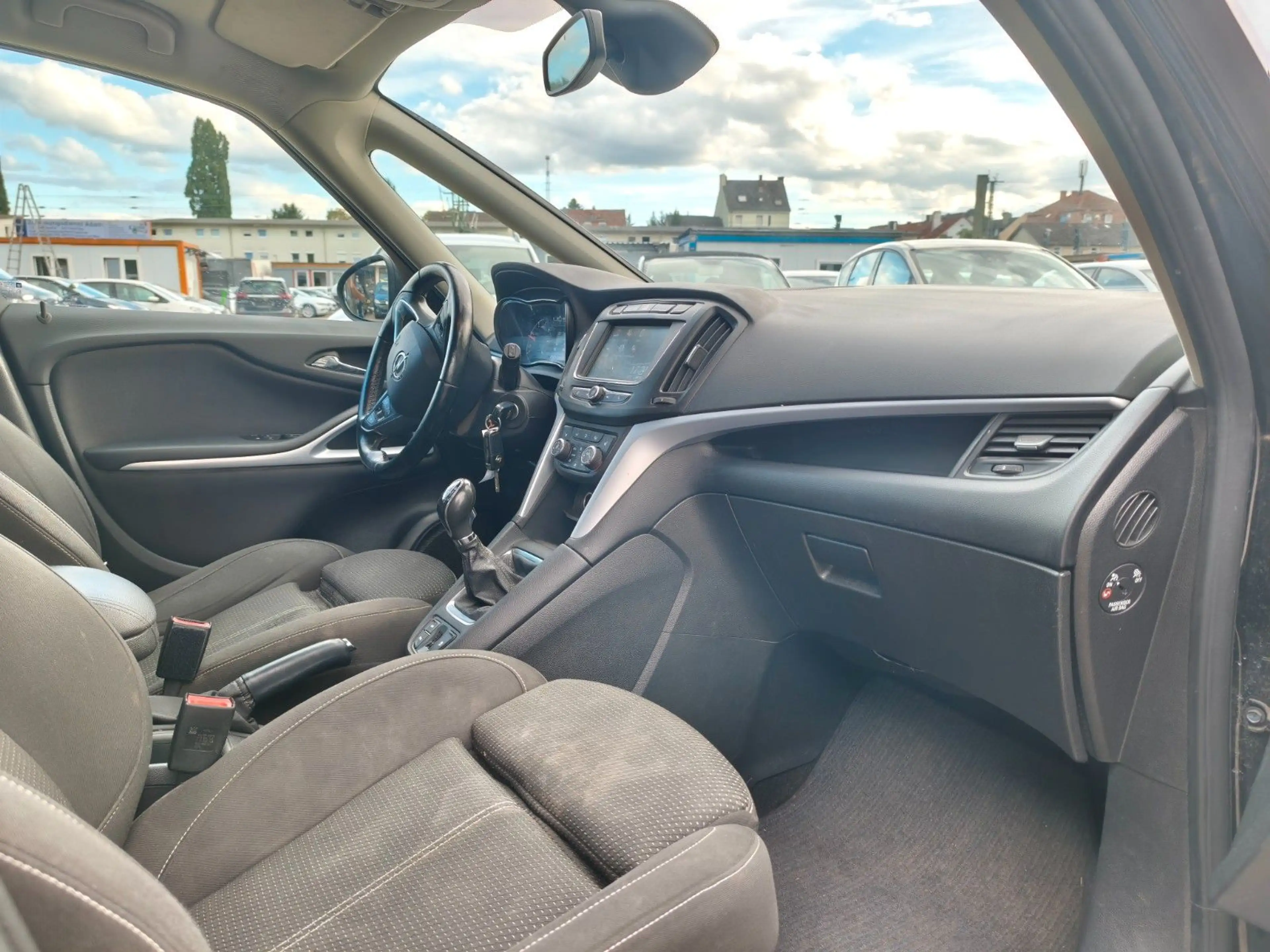 Opel Zafira 2.0 D CDTI ON Start/Stop*7-Sitzer*Tüv Neu — photo 11