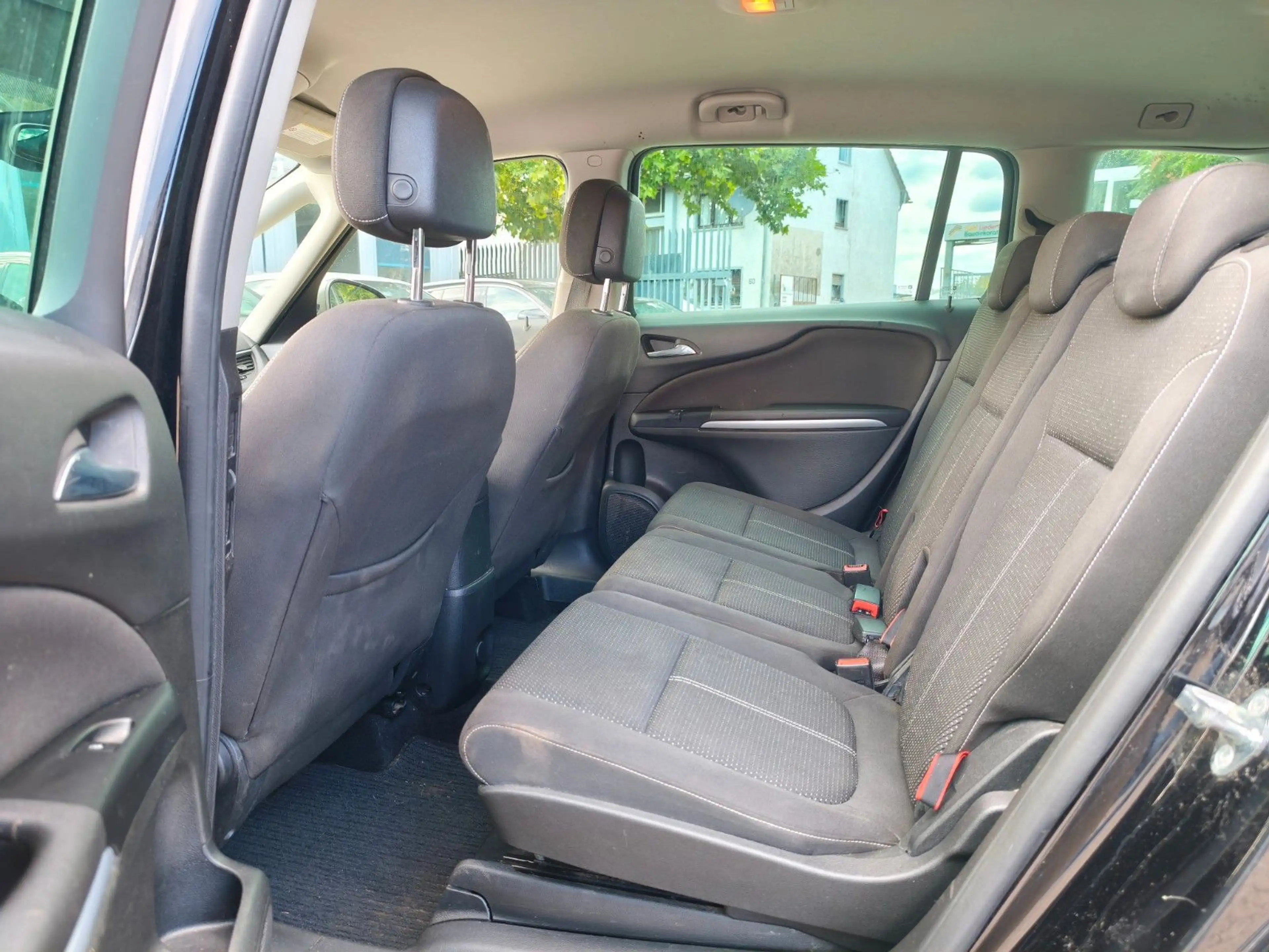 Opel Zafira 2.0 D CDTI ON Start/Stop*7-Sitzer*Tüv Neu — photo 13