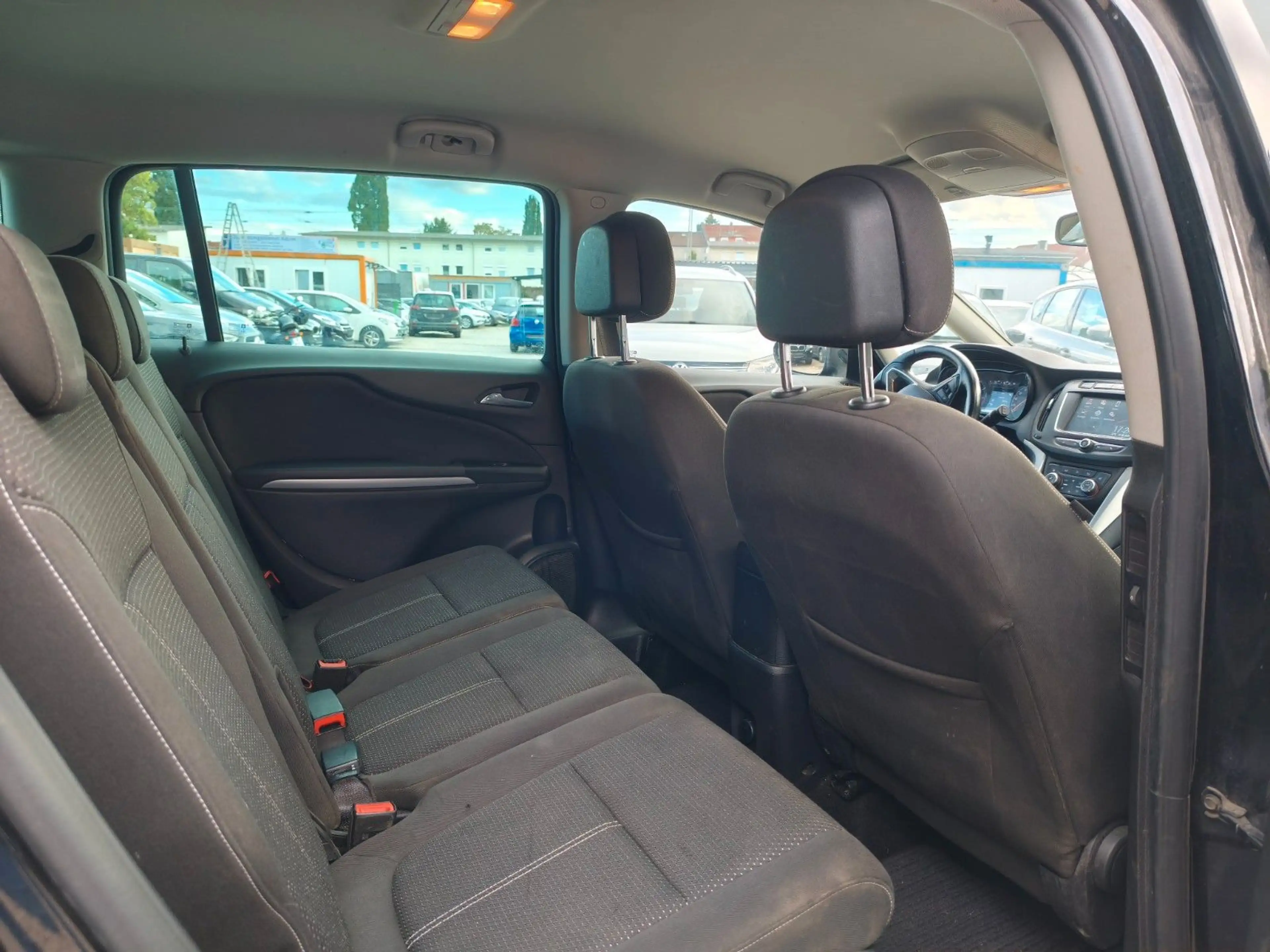 Opel Zafira 2.0 D CDTI ON Start/Stop*7-Sitzer*Tüv Neu — photo 14