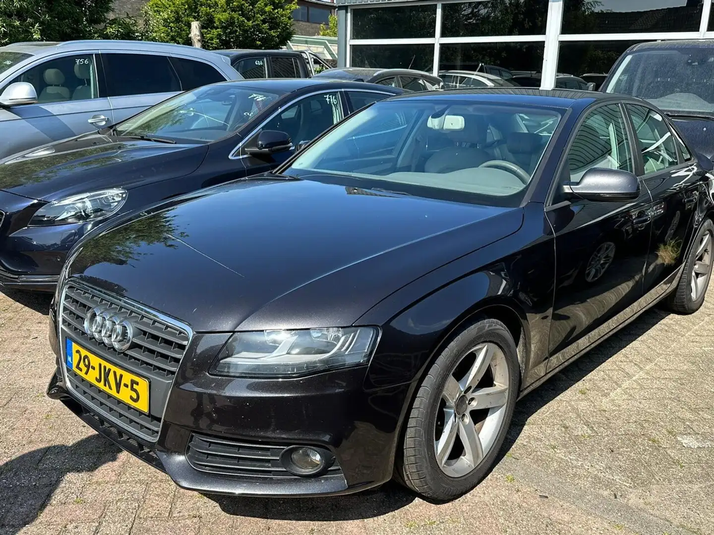 Audi A4 Limousine 2.0 TFSI 180pk (MOTOR KAPOT) Navi/Sports Grijs - 2