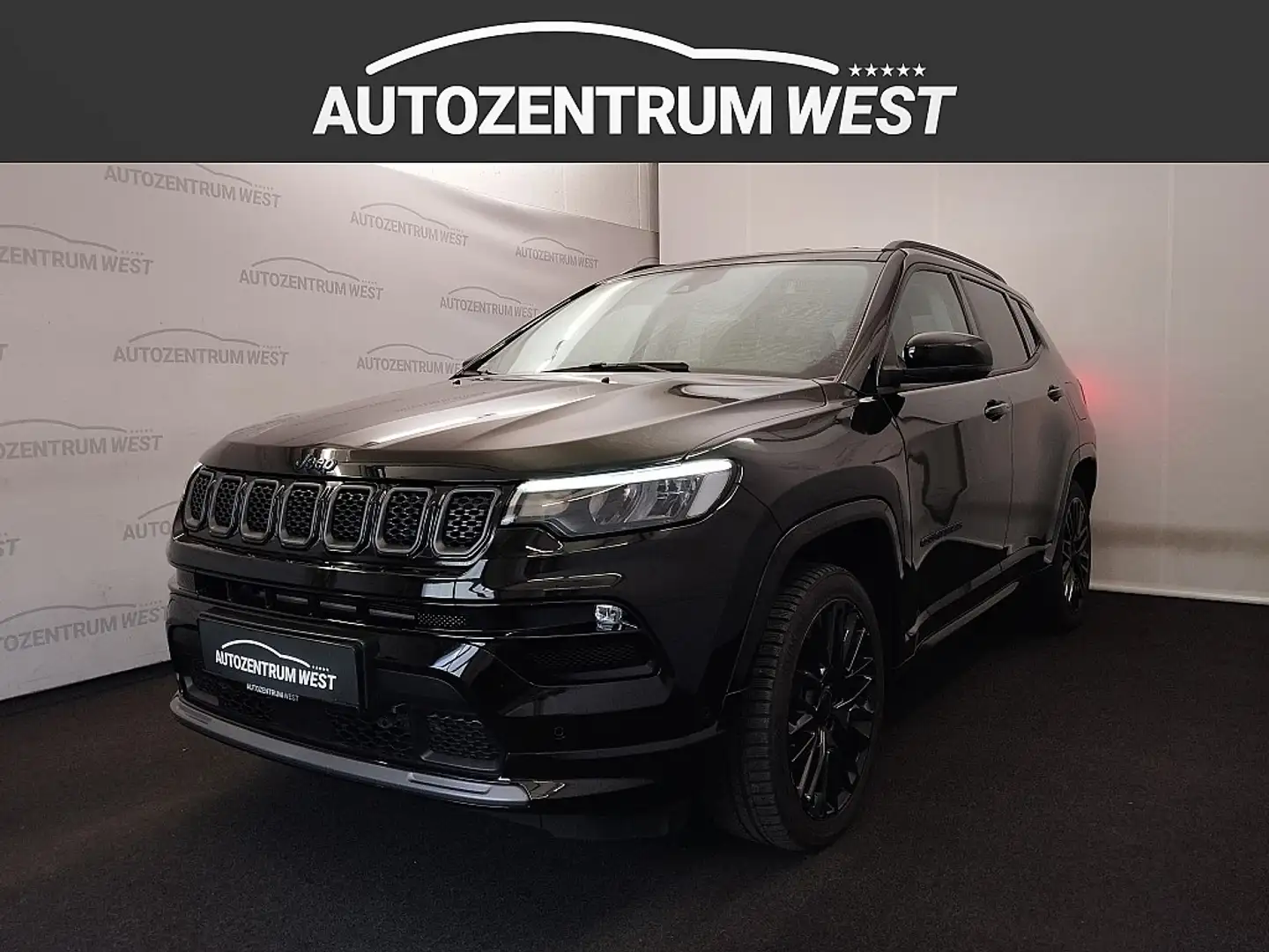 Jeep Compass 1.3 PHEV S AT 4xe..179/240PS ..Mod.2023 Schwarz - 2