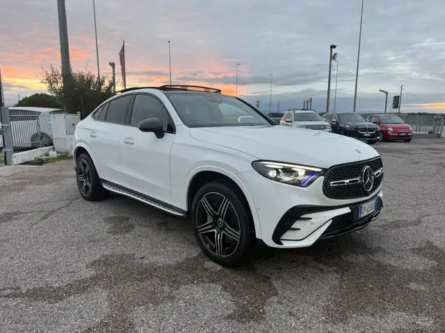 Mercedes-Benz GLC 200 COUPE 300DE EQ POWER 4 MATIC PLUG IN HYBRID AMG LP