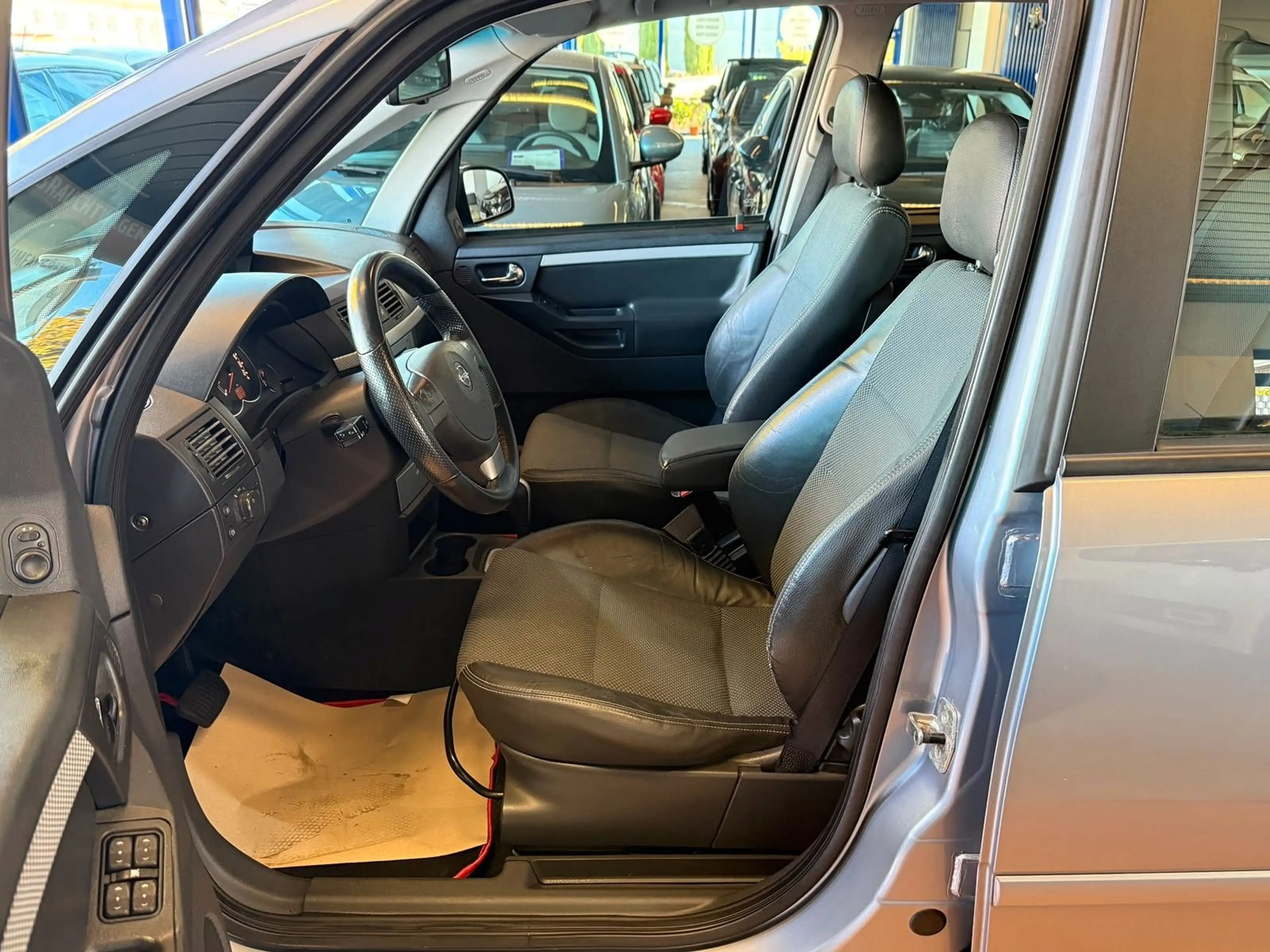 Opel Meriva A OPC Line Automatik / Teilleder / Klima — photo 9