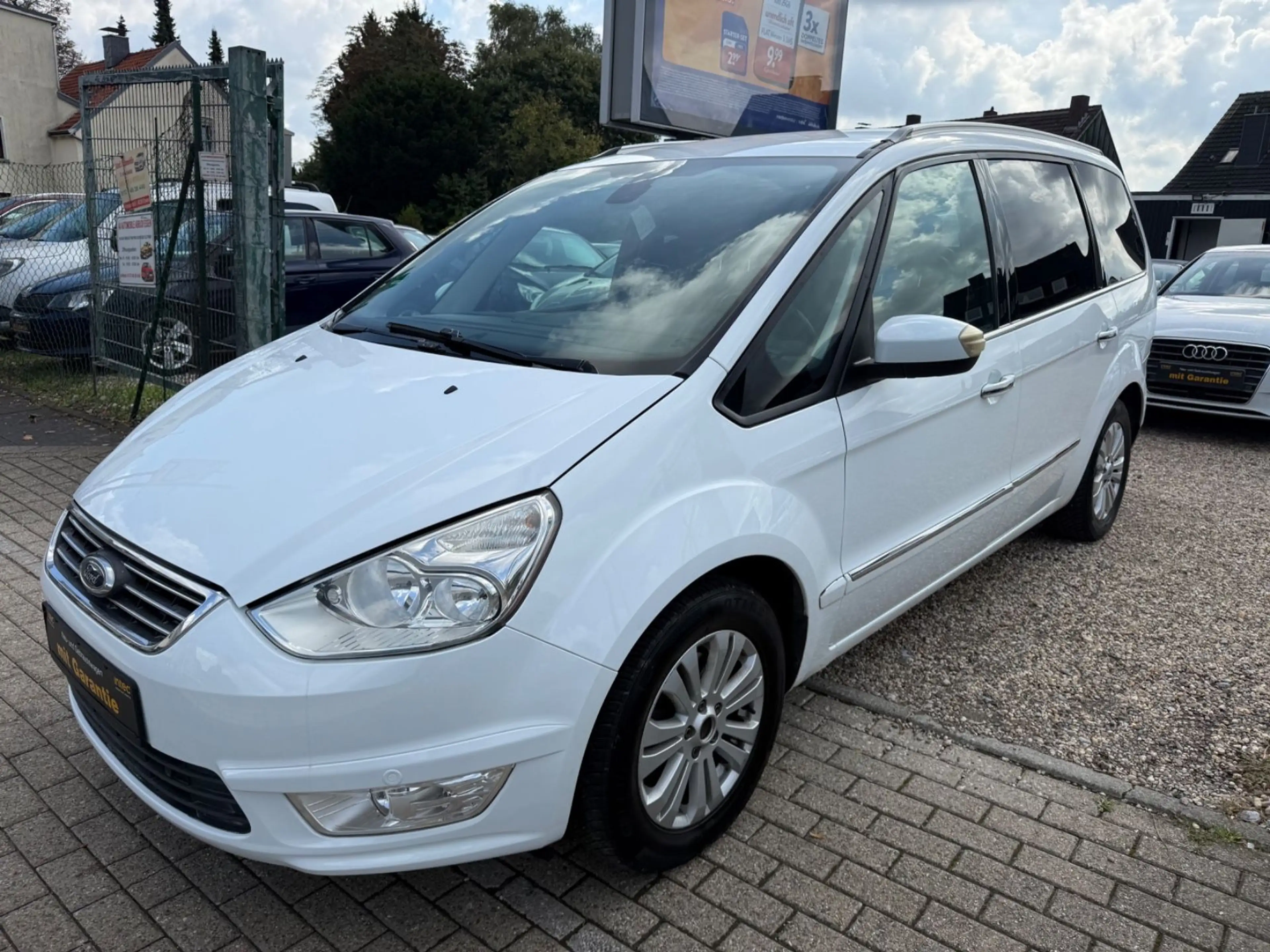 Ford Galaxy Trend*TÜV NEU* — photo 5