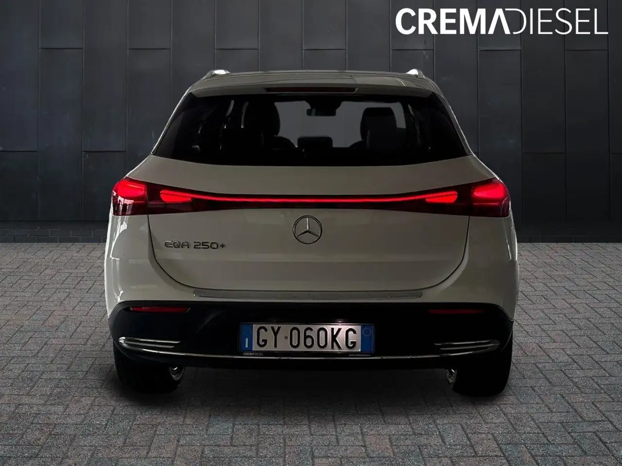 Mercedes-Benz EQA 250 EQA 250 Sport 4