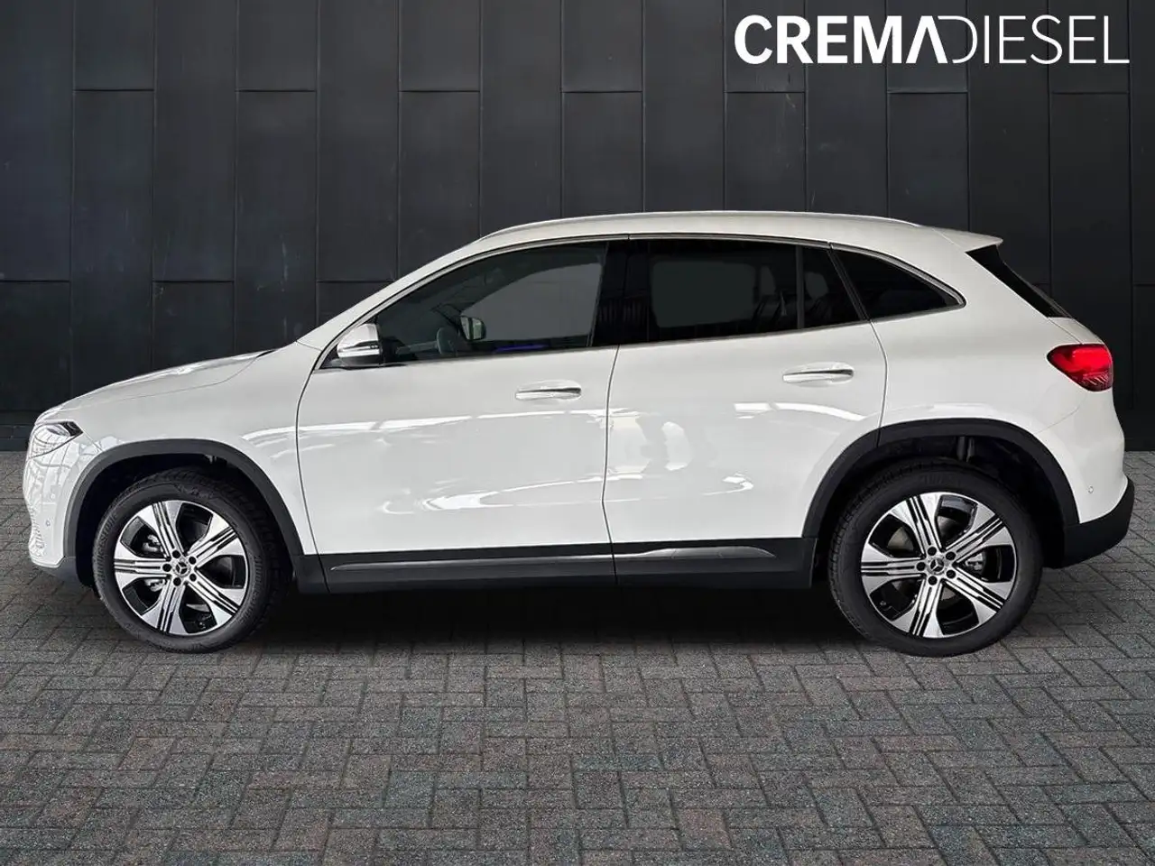 Mercedes-Benz EQA 250 EQA 250 Sport 6