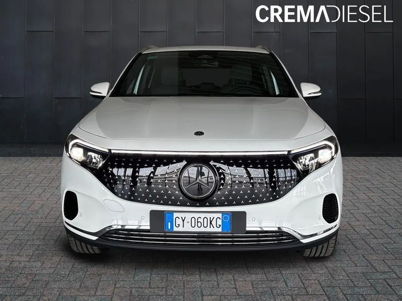 Mercedes-Benz EQA 250 EQA 250 Sport 3