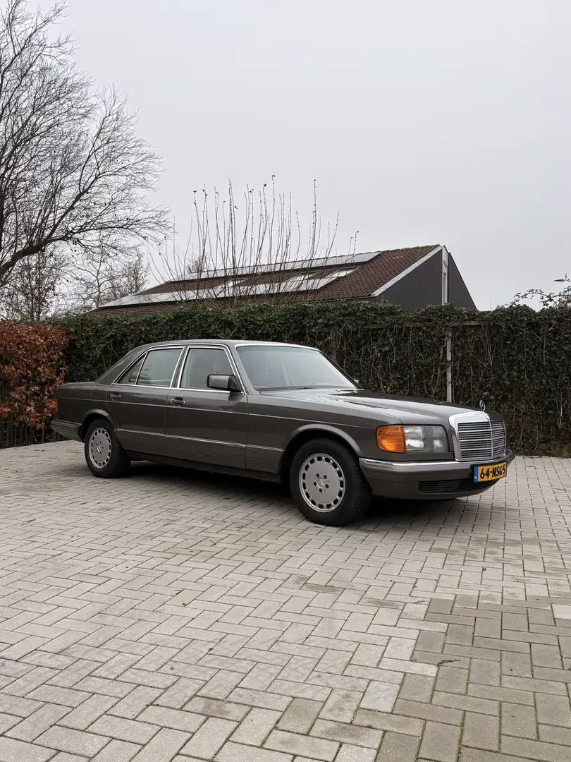Mercedes-Benz 500 SE Grijs - 1