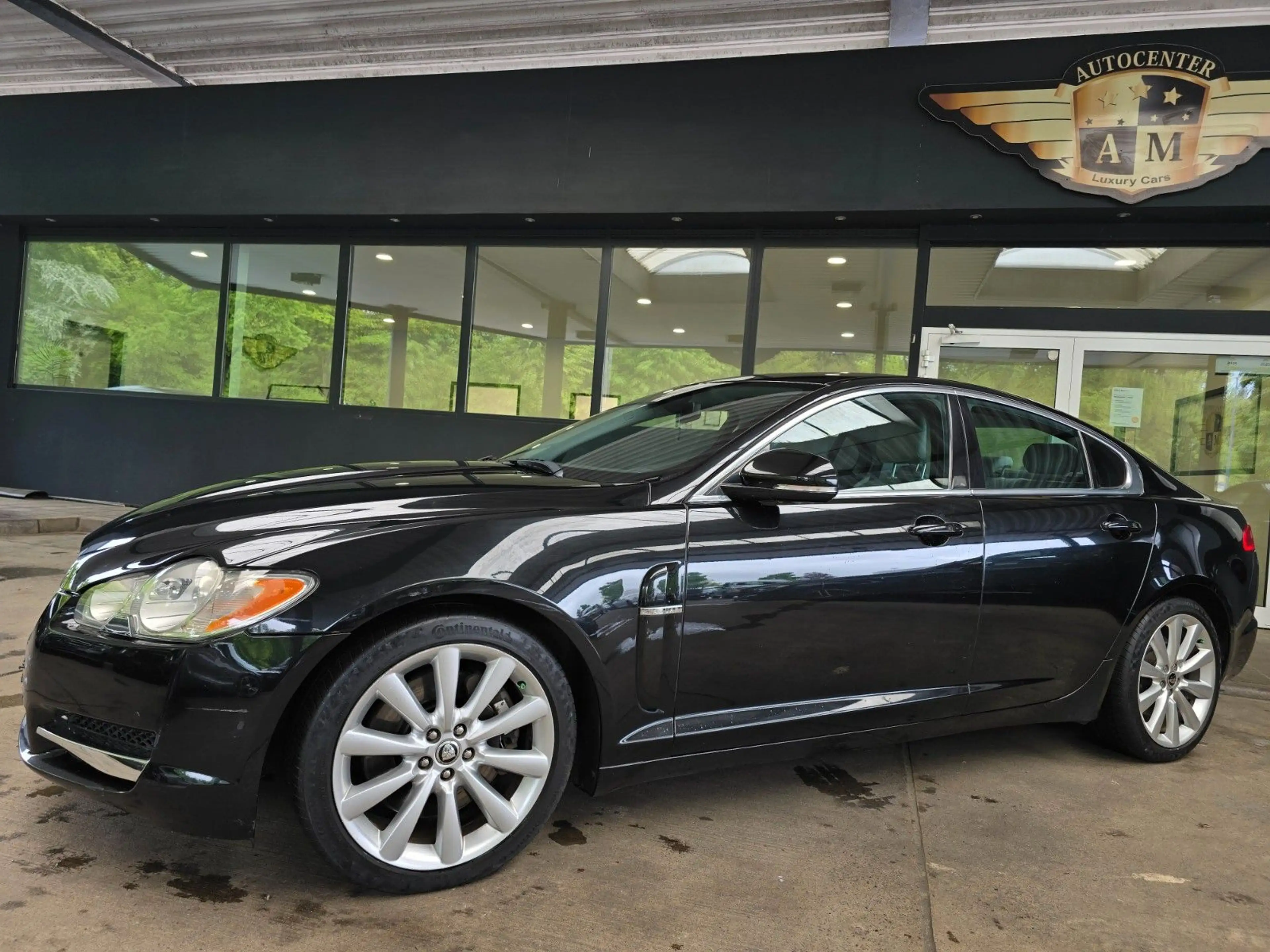 Jaguar XF 3.0 V6 Diesel Premium Luxury Park/Leder/SSD — photo 3