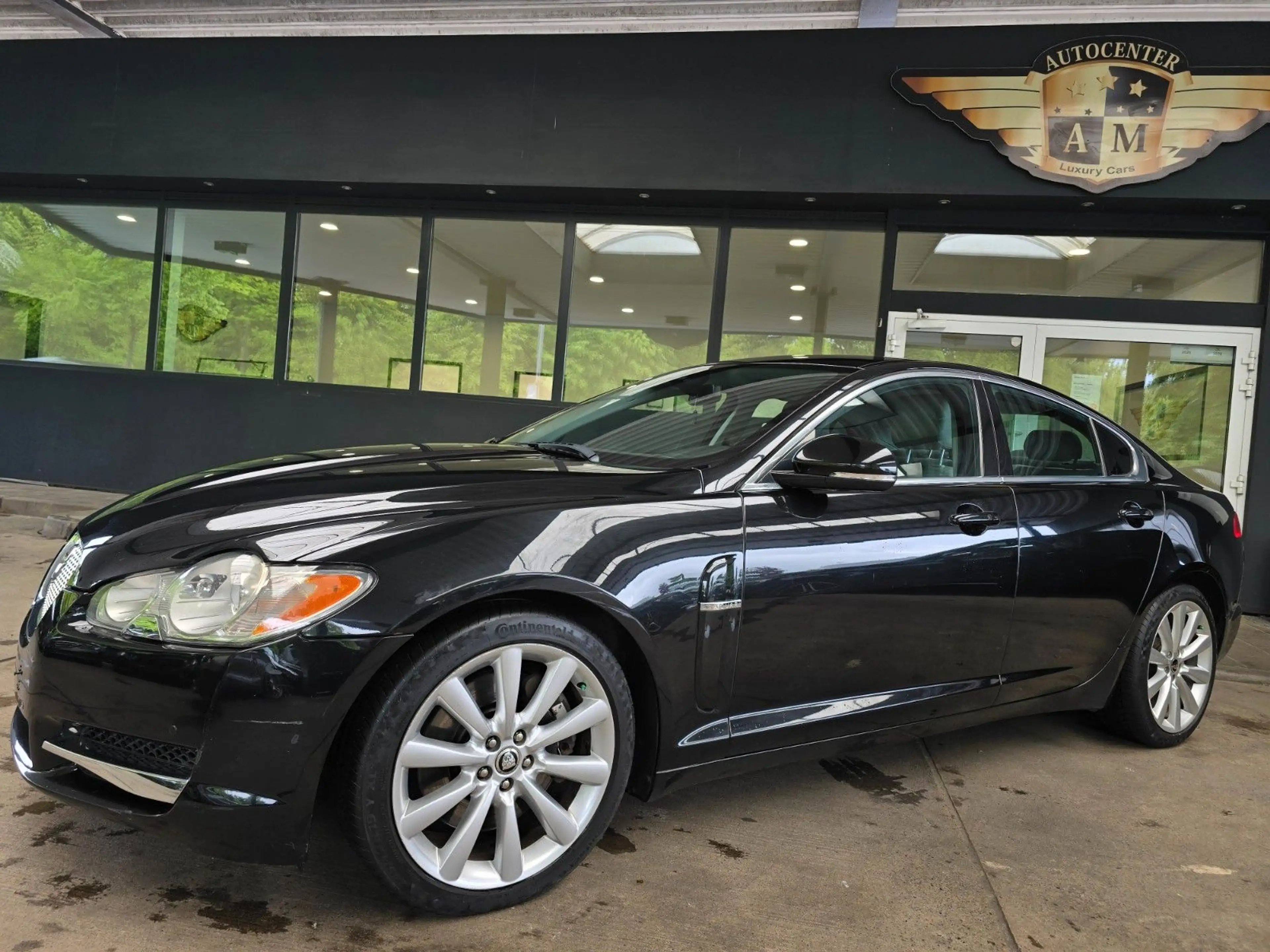 Jaguar XF 3.0 V6 Diesel Premium Luxury Park/Leder/SSD — photo 2
