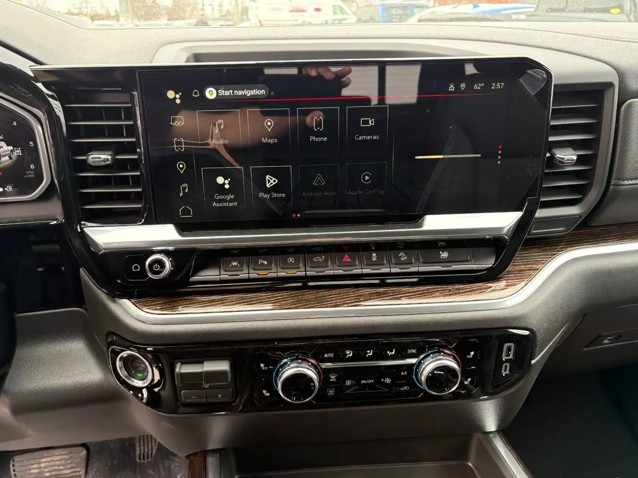 GMC Sierra 1500 снимка GMC Sierra 1500