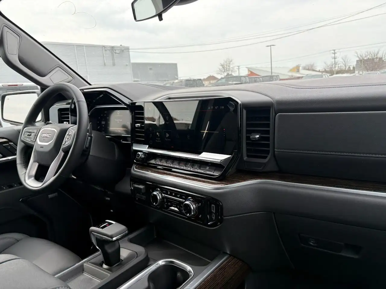 GMC Sierra 1500 снимка GMC Sierra 1500