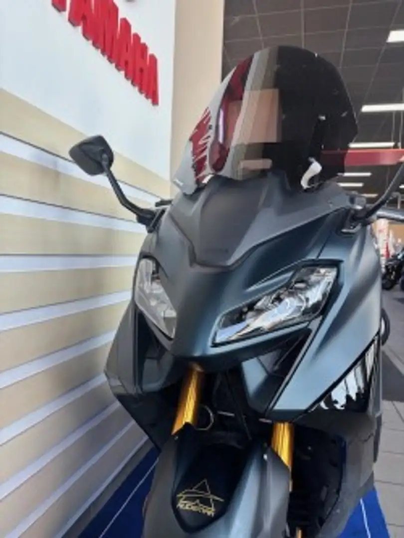 Yamaha TMAX 560 Vert - 1