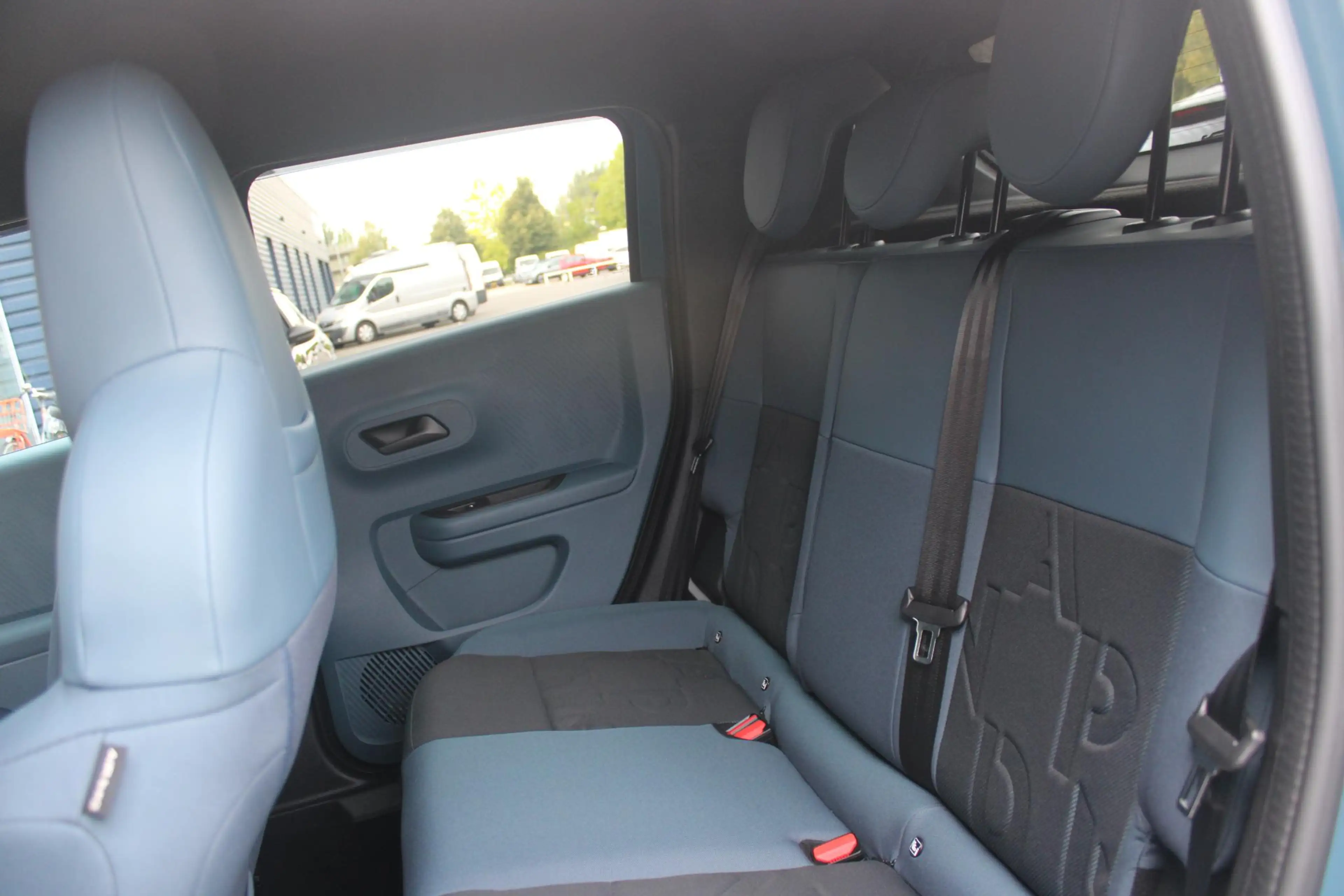 Fiat Grande Panda 1.2 Hybrid 110PK ICON STYLE | APPLE CARPLAY/ANDROI — photo 8
