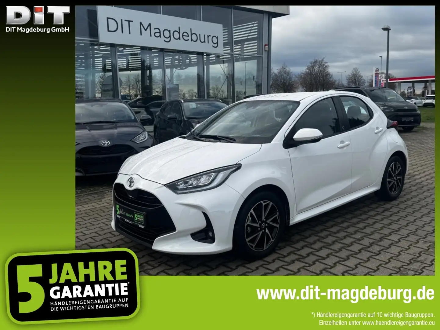 Toyota Yaris 1.5 D Team Deutschland FLA SpurH LM LED White - 1