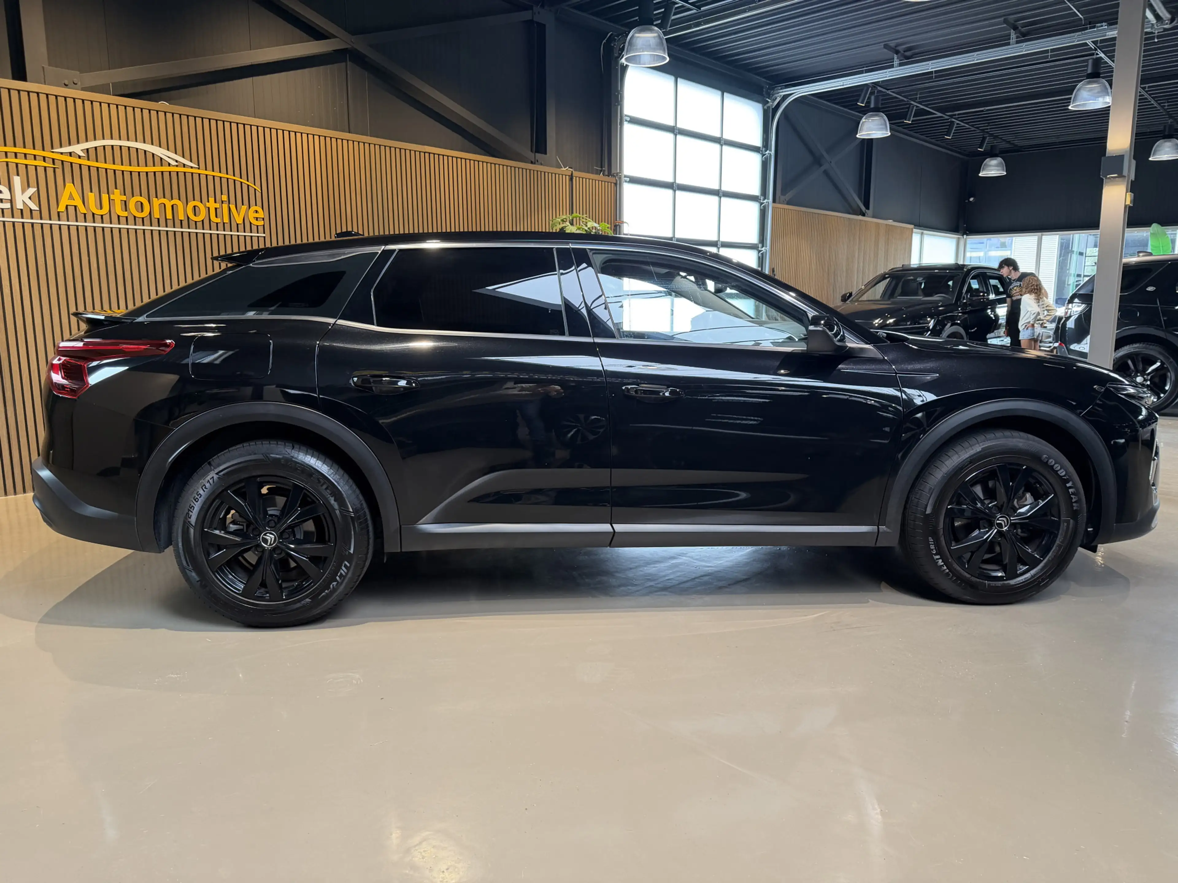 Citroen C5 X 1.2 PureTech Business — photo 2