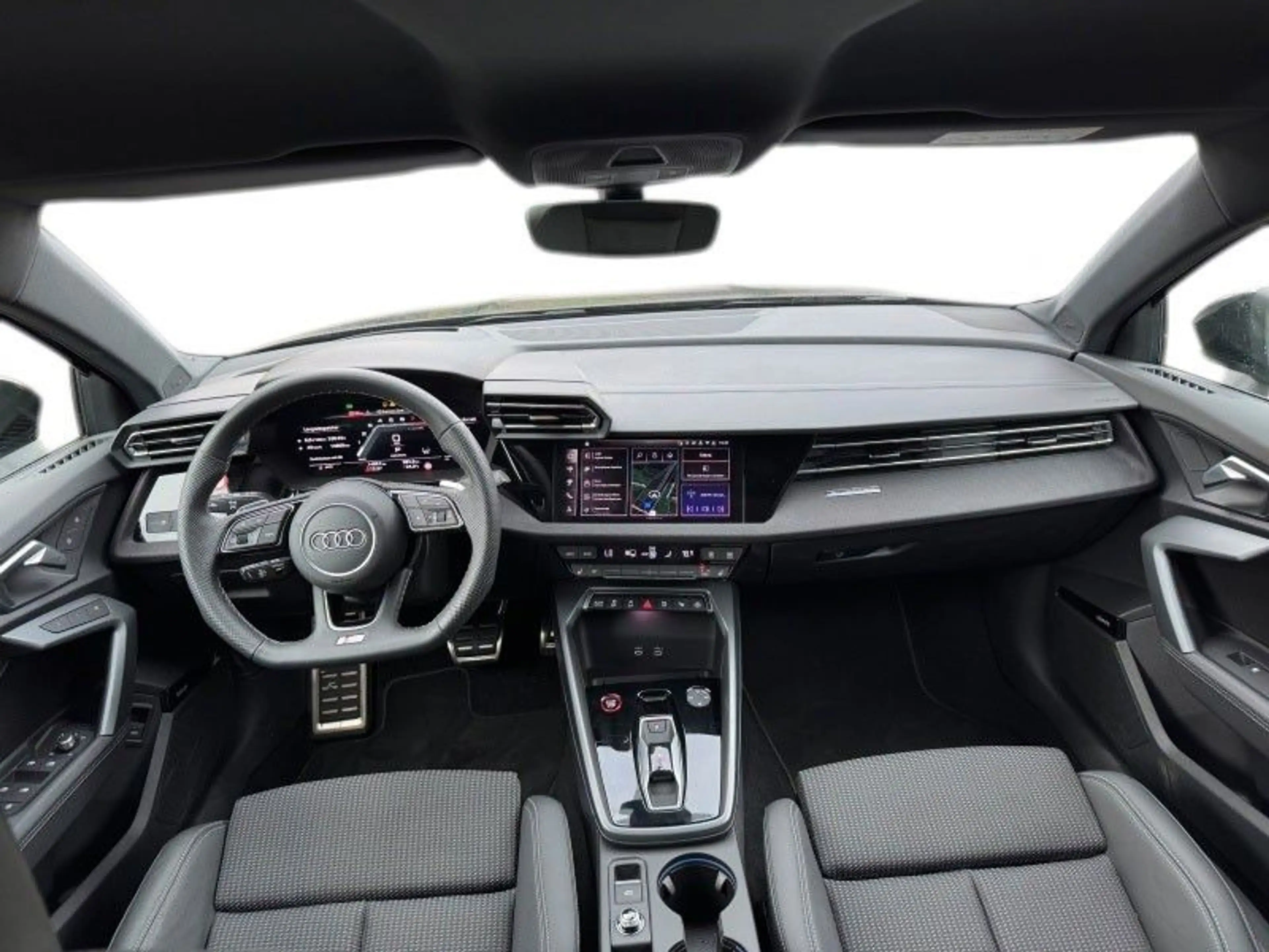 Audi S3 Limousine 2.0 TFSI quattro — photo 11