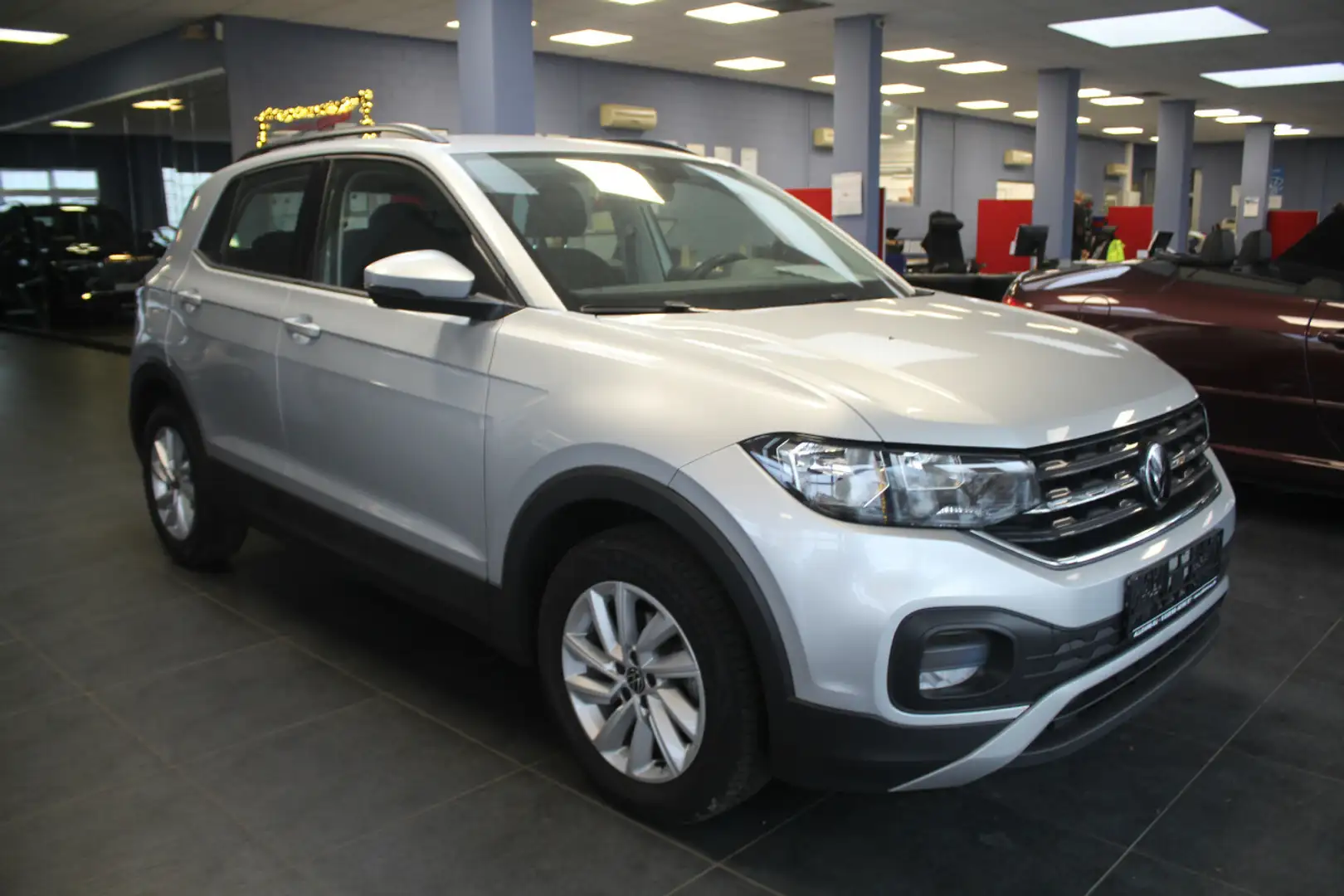 Volkswagen T-Cross 1.0 TSI Life Argent - 1