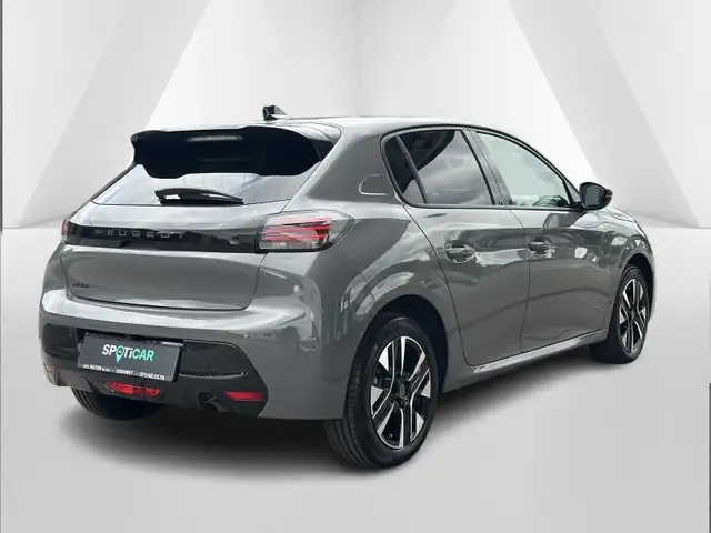 Peugeot 208 view 3