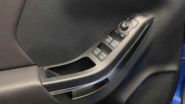 Ford Puma view 11