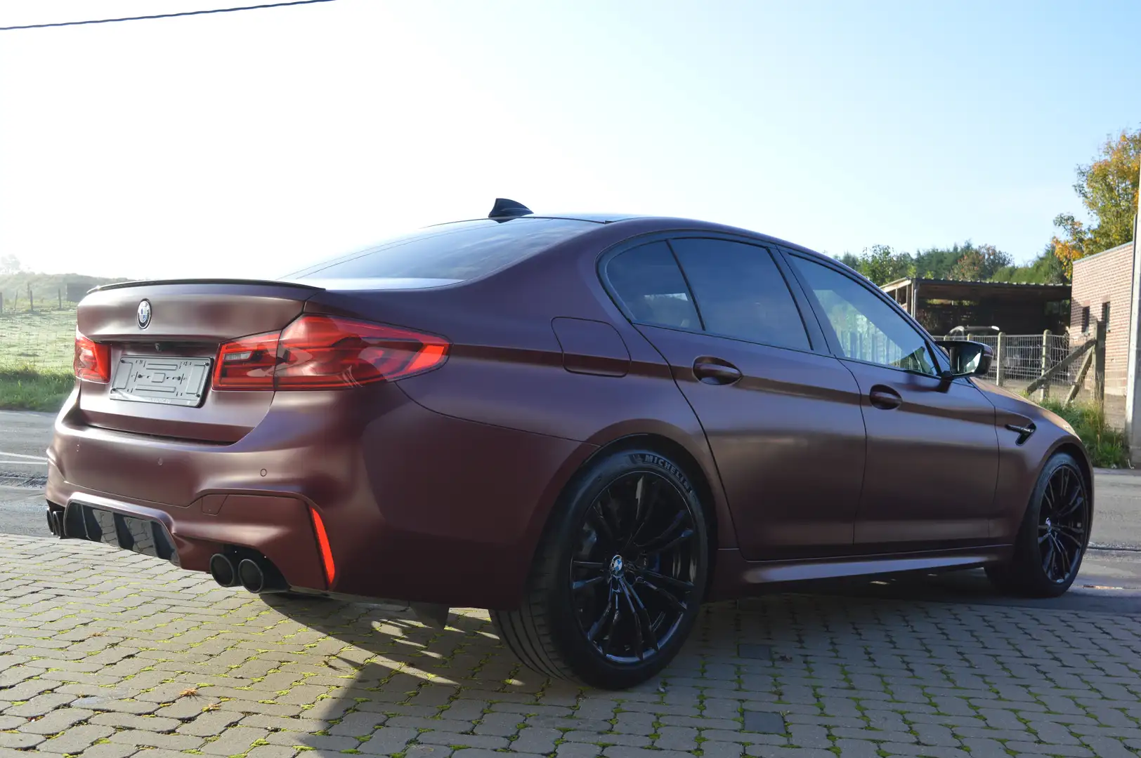 BMW M5 First edition 1/400 Top condition 1 HAND Rouge - 2