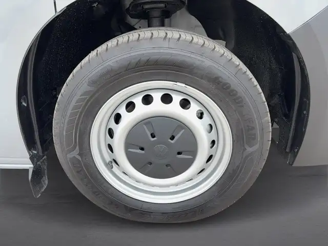 Volkswagen Transporter view 7