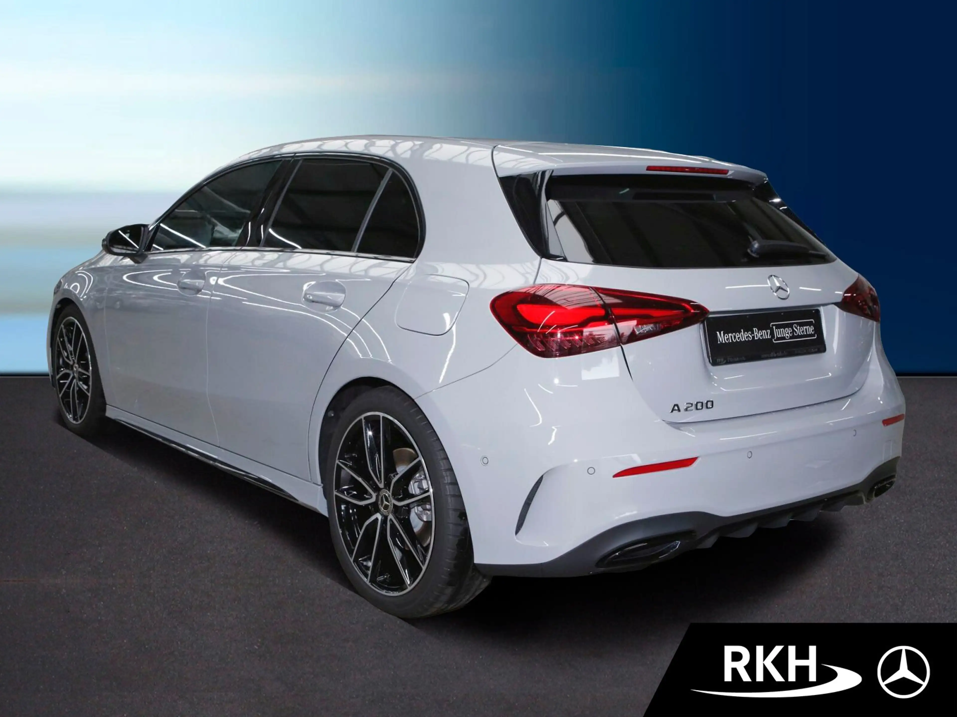 Mercedes-Benz A 200 A 200 AMG/Special Edition/Navi/Pano/Night/Totw. — photo 4