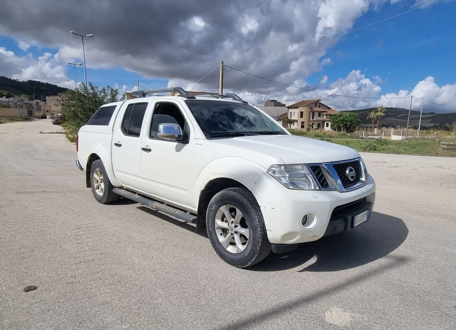 Nissan Navara 2.5 dci k.cab Sport - 1
