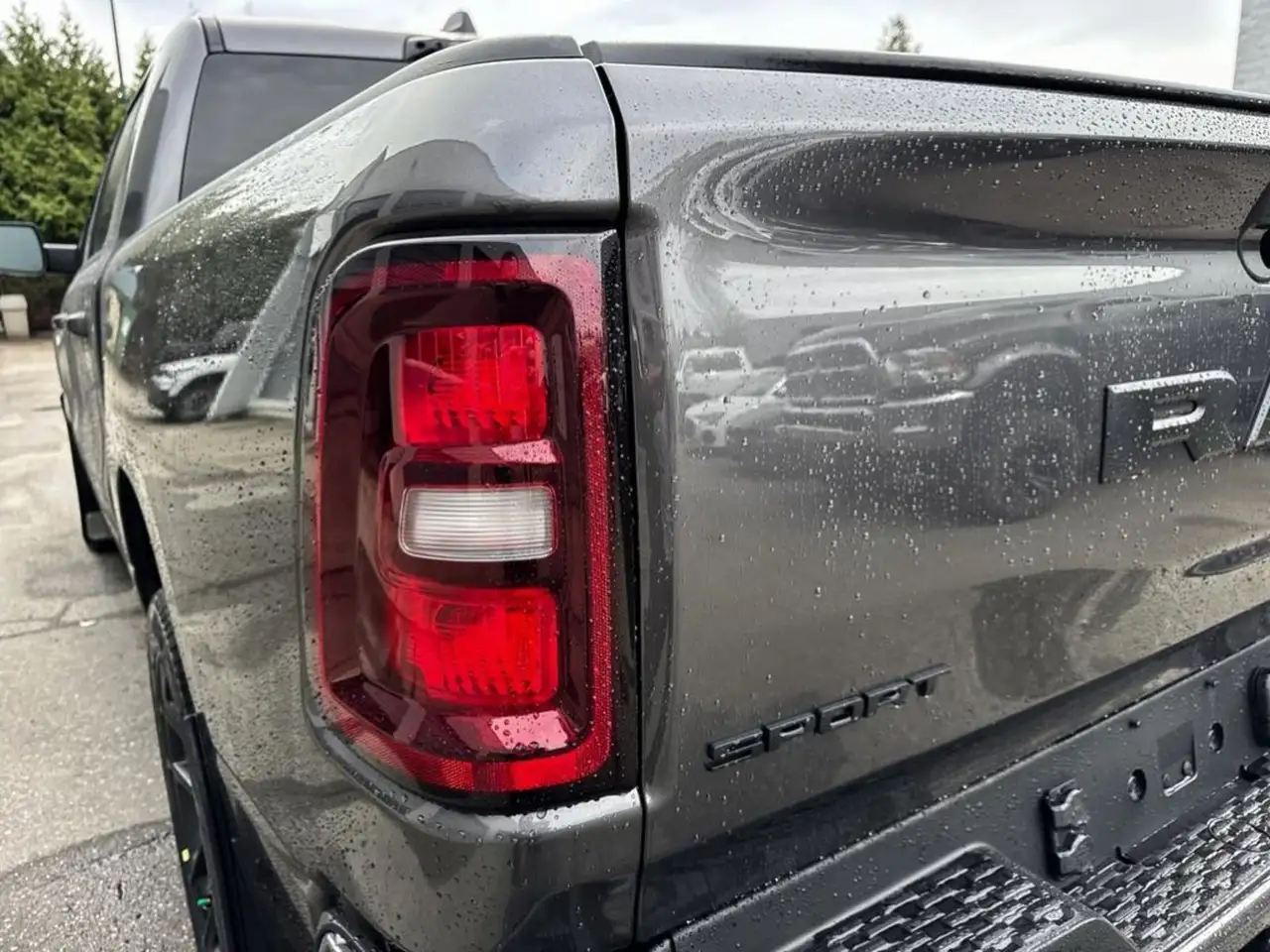 RAM 1500 снимка RAM 1500