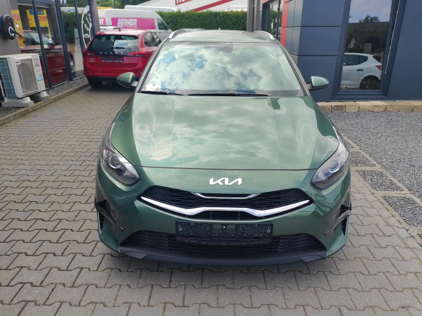 Kia Ceed SW / cee'd SW Sportswagon Spin AT Spin*Navi*Shzg*Lhzg*PDC*Cam... Grün - 2
