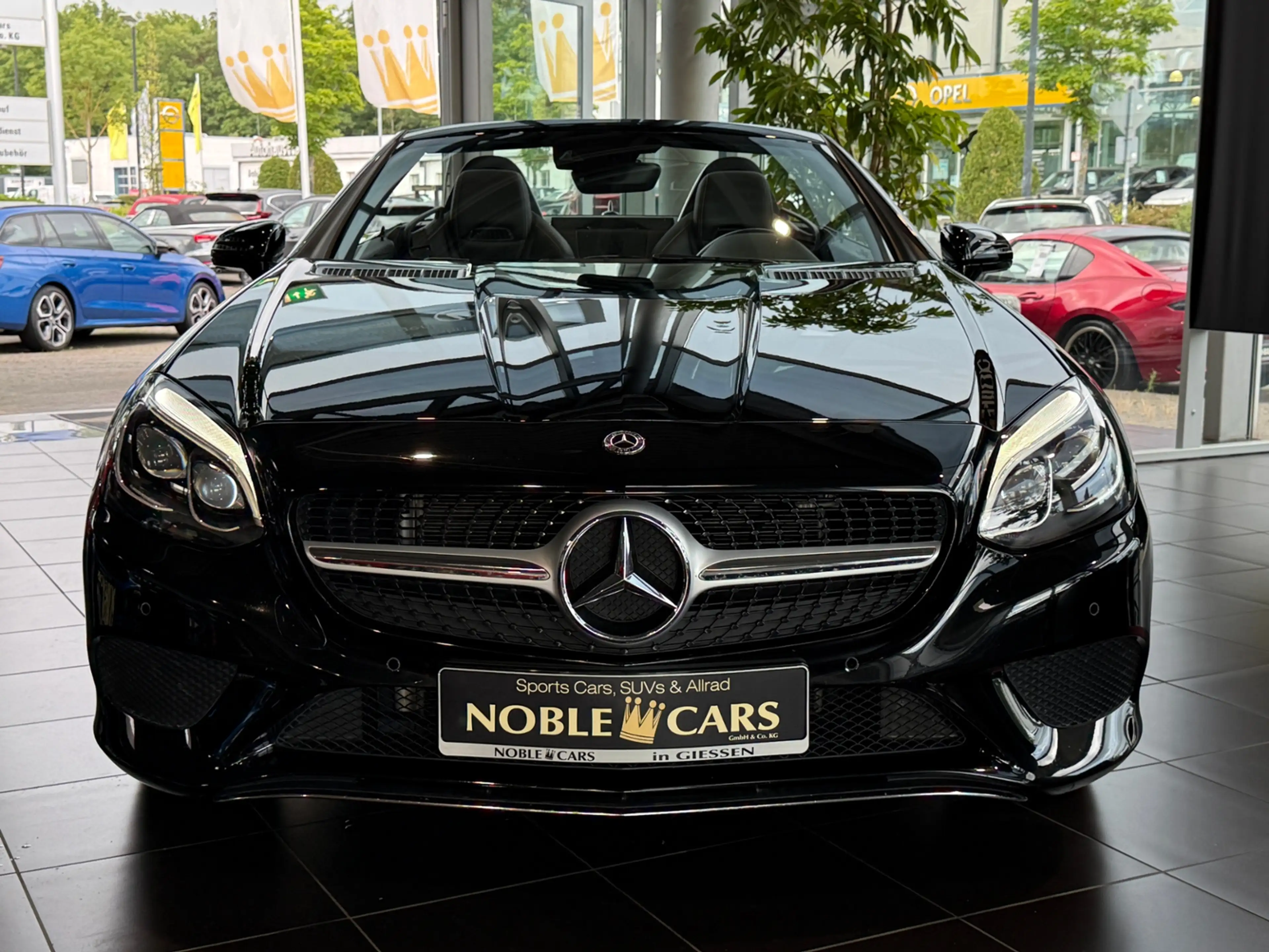 Mercedes-Benz SLC 200 AIRSCARF KLIMA LED NAVI ALU SHZ — photo 2