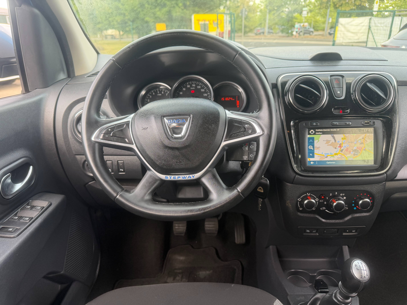 Dacia Lodgy Stepway/1.Hand/Neu TÜV/Scheckheft/Navi/Kamera — photo 14