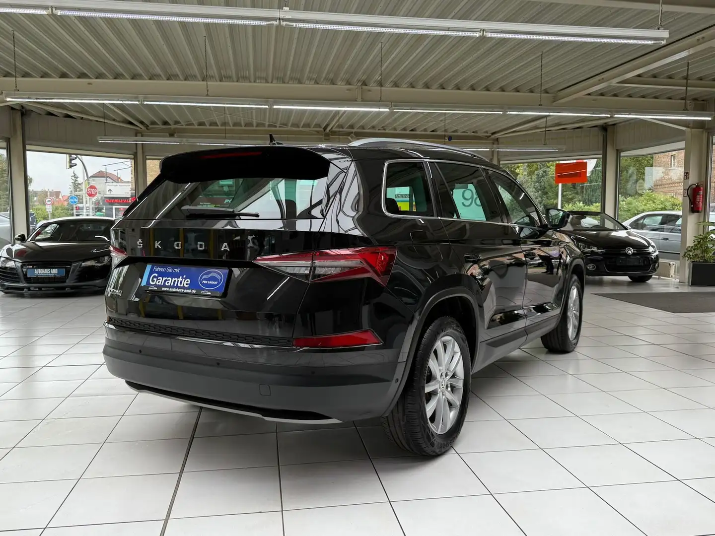 Skoda Kodiaq 1.5 TSI ACT DSG Virtual Navi Pano ACC Schwarz - 2