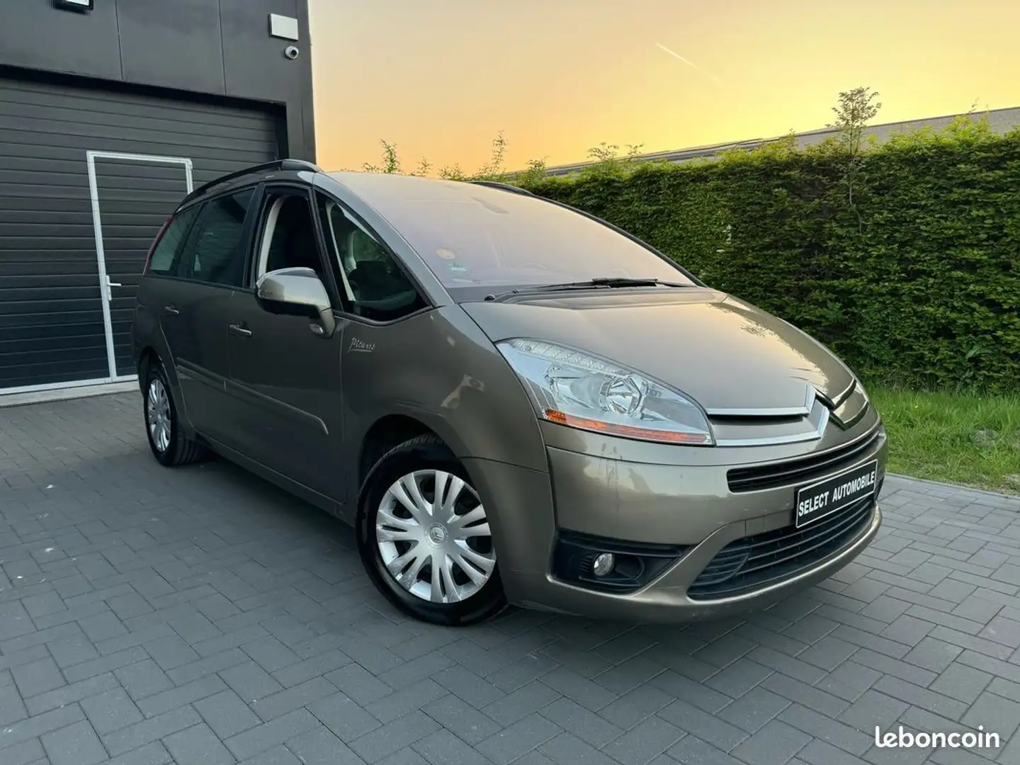 Citroen C4 Picasso 1.6 hdi 110ch 7 places Gris - 2