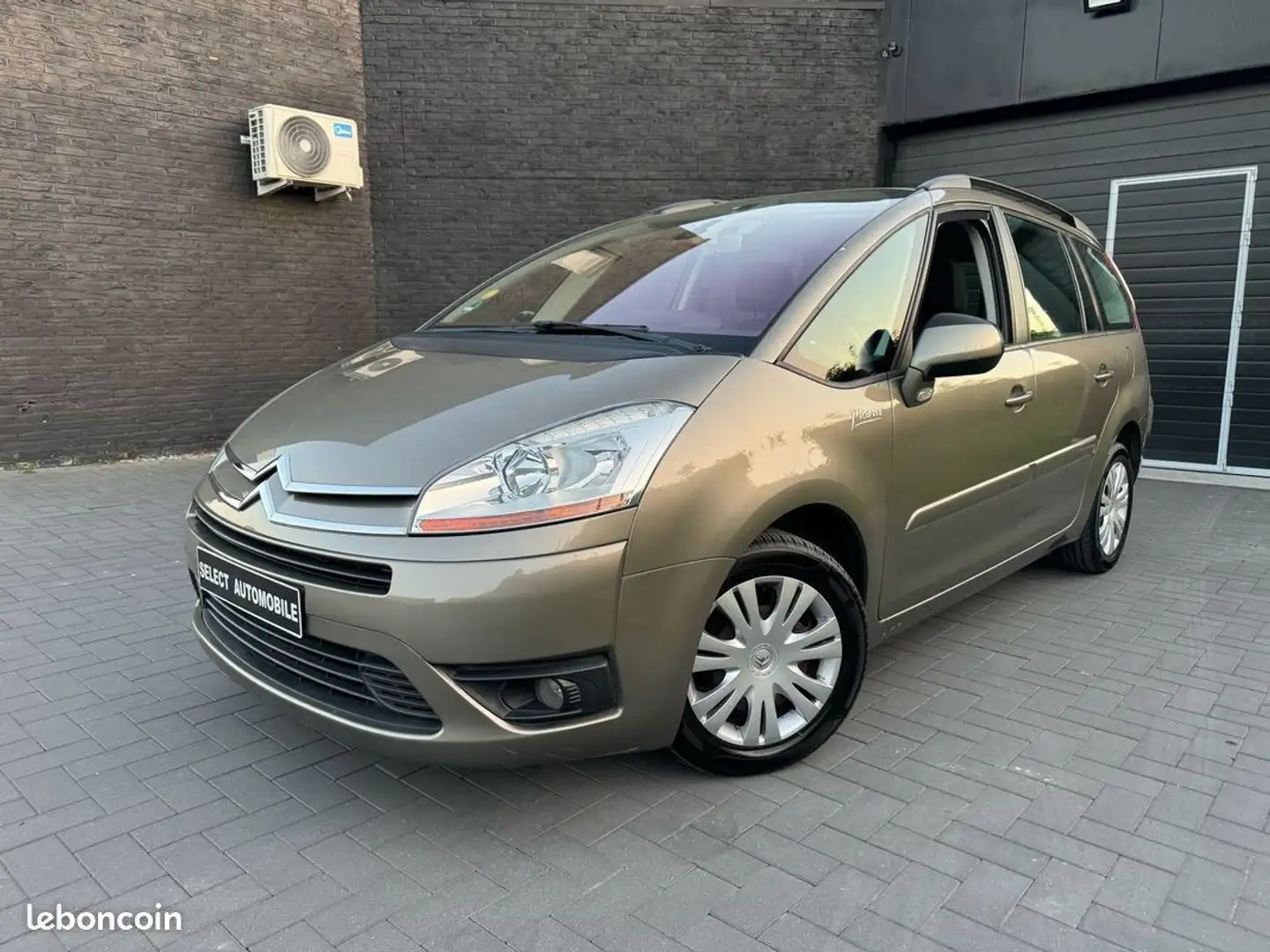 Citroen C4 Picasso 1.6 hdi 110ch 7 places Сірий - 1