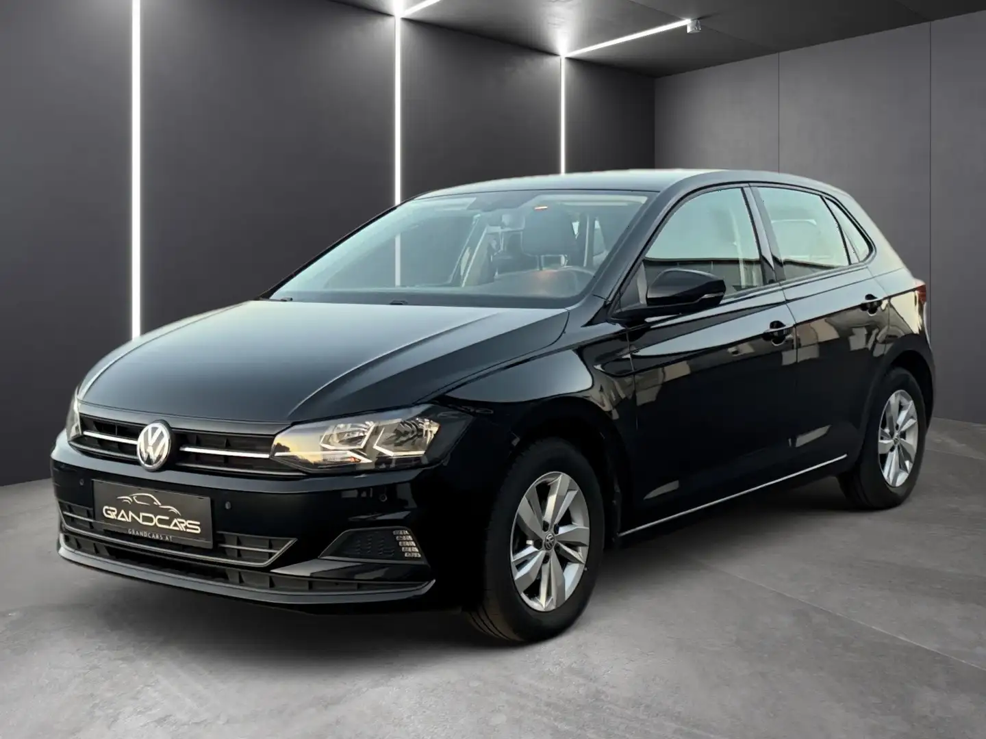 Volkswagen Polo 1.0 Comfortline (EURO 6d-TEMP) Schwarz - 1
